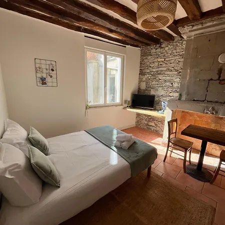 Centre 1er Etage - 2 Personnes Lejlighed *